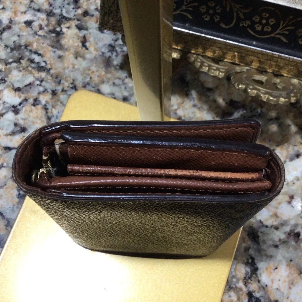 Louis Vuitton Brown Monogram Flap Wallet Authentic EUC